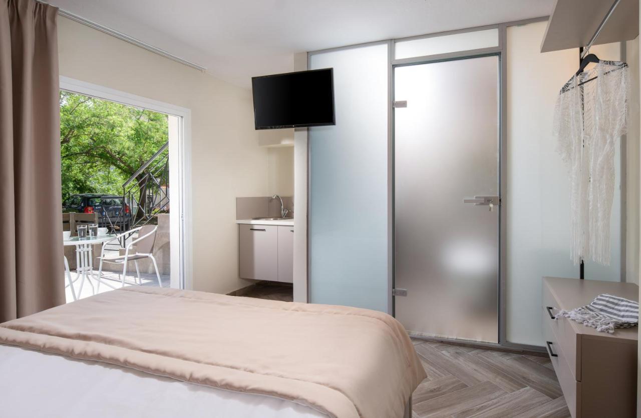 Olenia Luxury Apartments 1 新马尔马拉斯 外观 照片